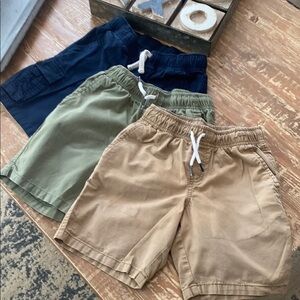 Set of Three Cat & Jack Casual Shorts in Navy, Olive, and Khaki boys size 6/7